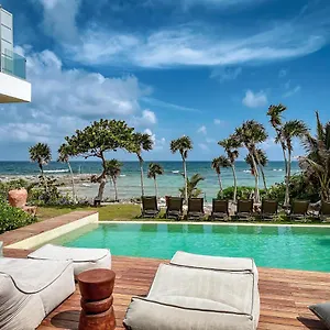 15 Minutes From - Siete Gotas , Tulum Mexico